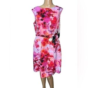 Adrianna Papell Women’s Pink Floral dress.Size 8P NWT